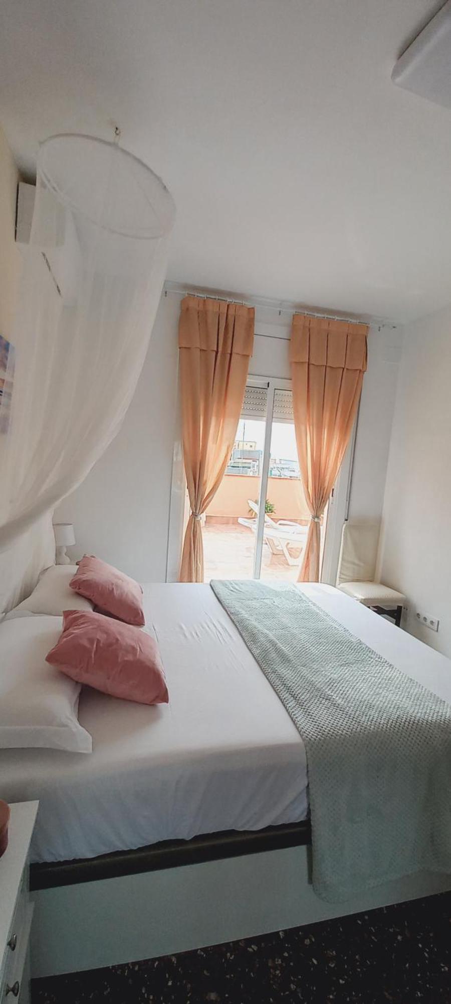 Cozy And Sunny Penthouse Fira Bcn L'Hospitalet de Llobregat Exterior foto