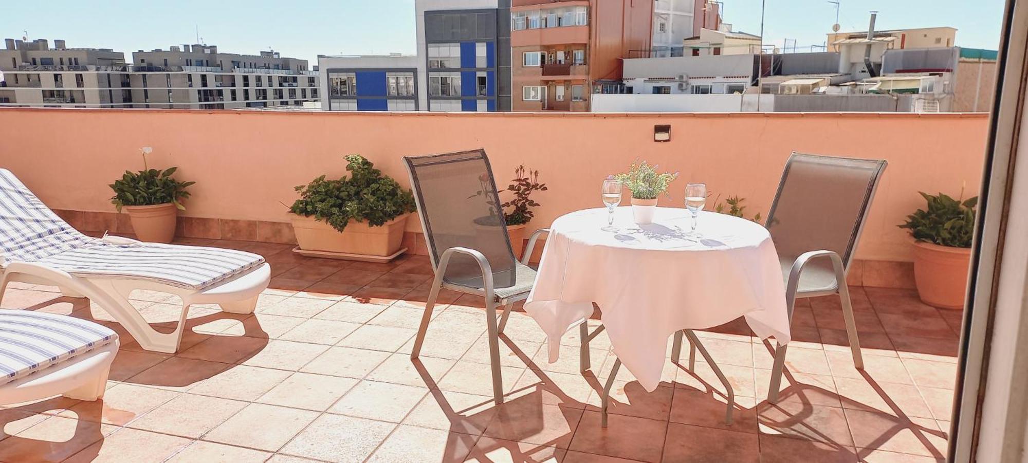 Cozy And Sunny Penthouse Fira Bcn L'Hospitalet de Llobregat Exterior foto