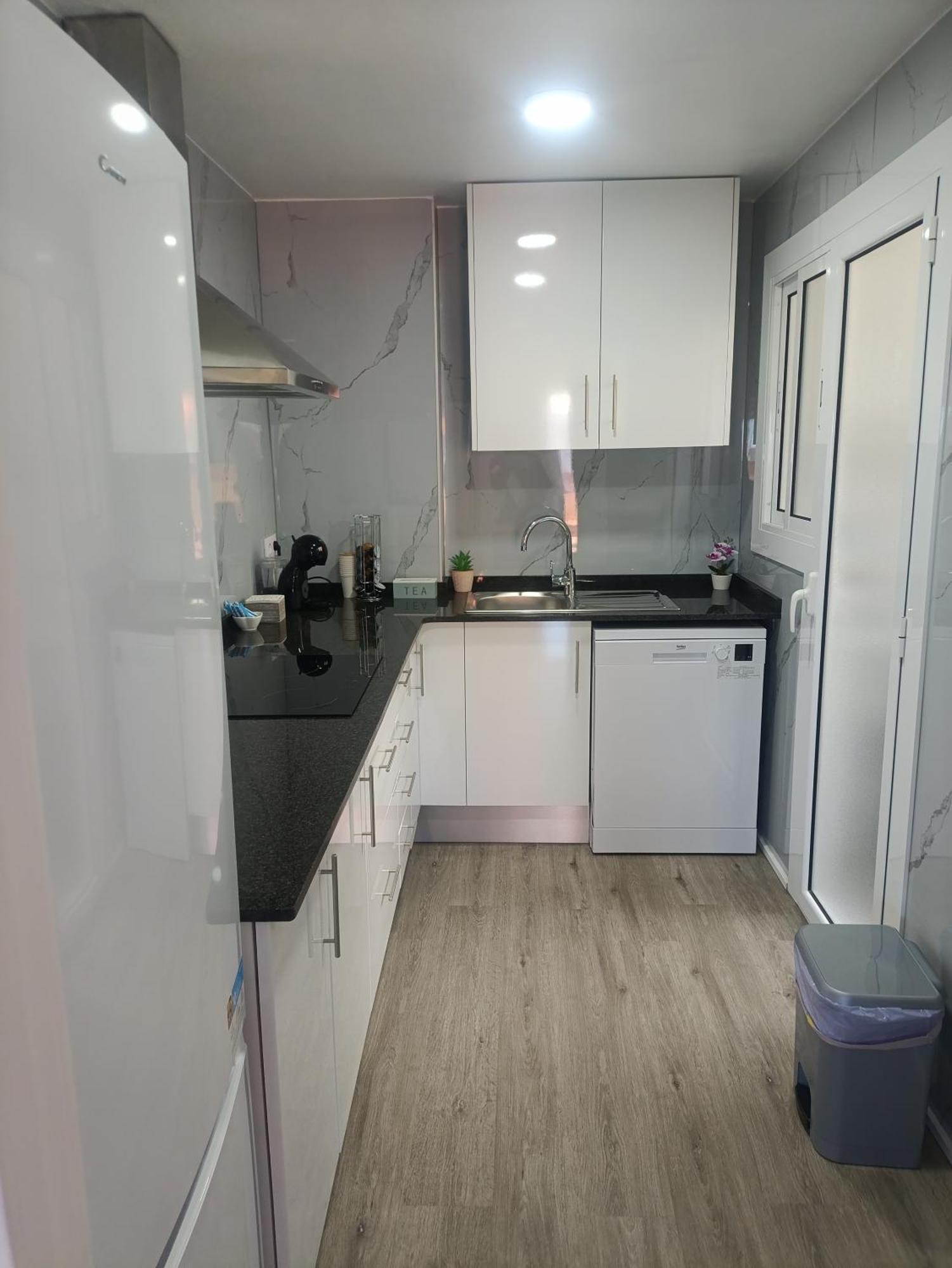 Cozy And Sunny Penthouse Fira Bcn L'Hospitalet de Llobregat Exterior foto